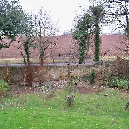Old Presbytery Guest house 3*